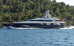 luxury yachts for sale